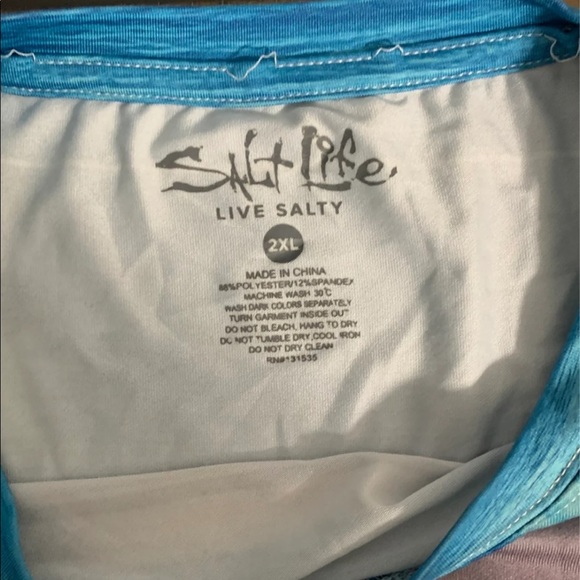 SOLD Salt Life Rash Guard - Picture 5 of 5